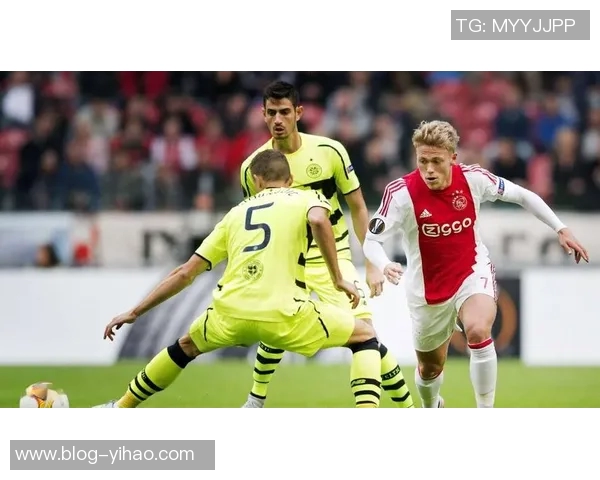 阿贾克斯寻求租借弗雷德与费内巴切展开谈判 阿贾克斯寻求租借弗雷德与费内巴切展开谈判